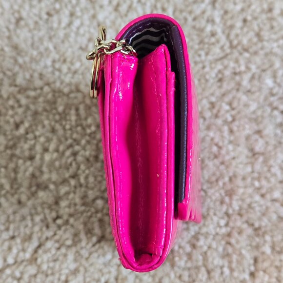 Kate spade scalloped keychain wallet/ card case - Picture 3 of 16